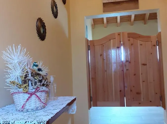 Casa Da Travessa * Santa Cruz das Flores